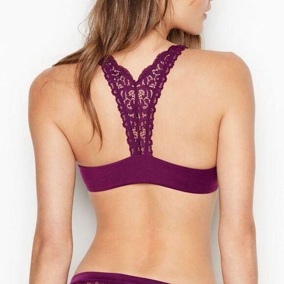 Victoria’s Secret Body by Victoria Lightly Lined Demi Bra - Picture 3 of 3